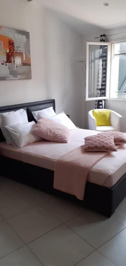 Apartamento Mas Saint Genieis Canet  Exterior foto